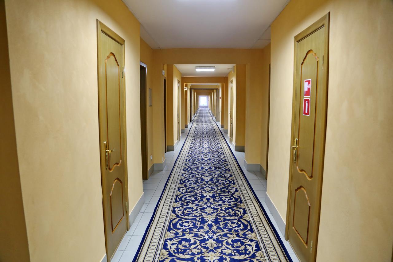 Turist Hotel Grodno Bagian luar foto